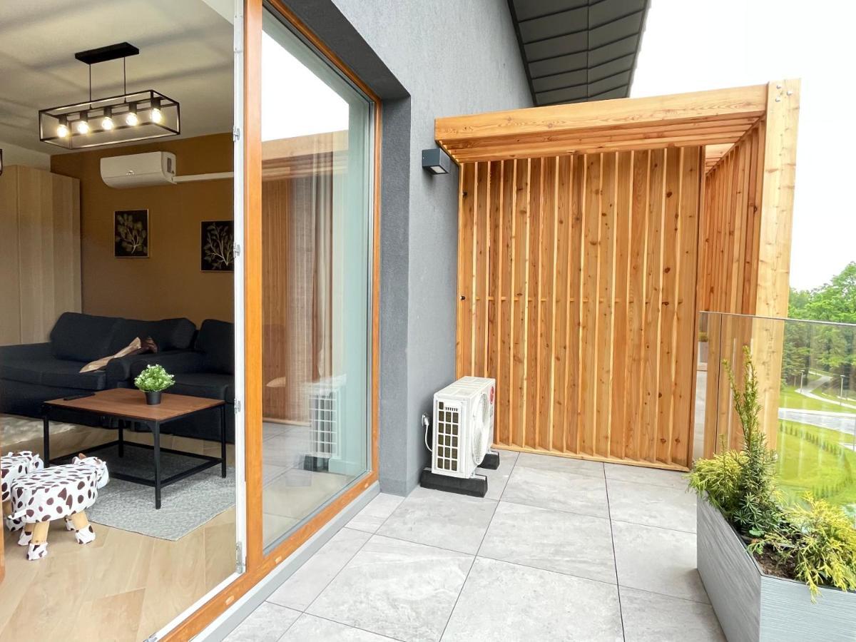 Superior Laguna Beskidow 3 Rooms! Sauna&Gym! Air Condition! Zarzecze  Exterior photo